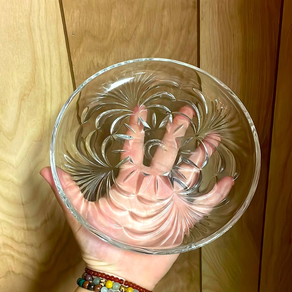 Vintage 7.5 inch Aderia Glass Dish